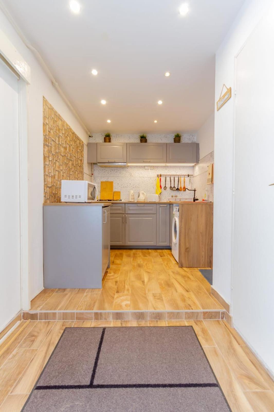 Sera'S Place In My Lovely Budapest Exterior photo