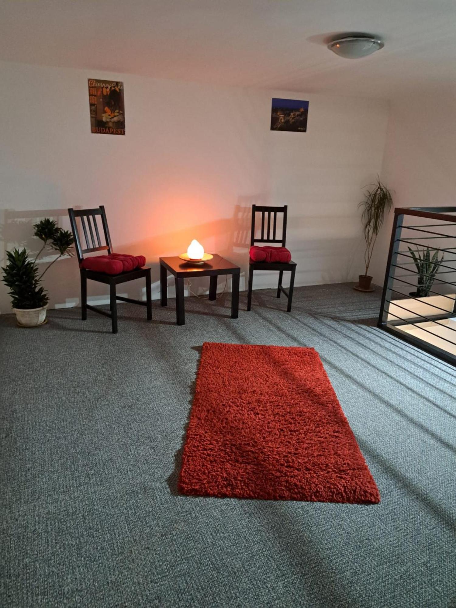 Sera'S Place In My Lovely Budapest Exterior photo